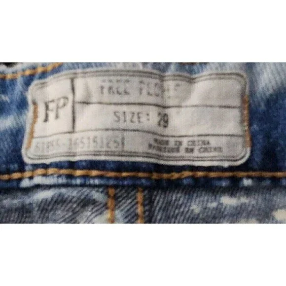 Free People 29 Bleach Wash Distressed Red Stripe Pocket Cutoff Denim Sexy Shorts - Picture 6 of 6